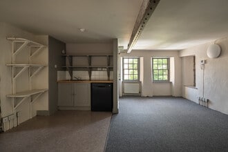 Quayside St, Edinburgh to rent Interior Photo- Image 2 of 4