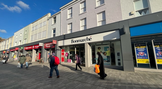 More details for 29-31 Newport St, Bolton - Retail to Rent