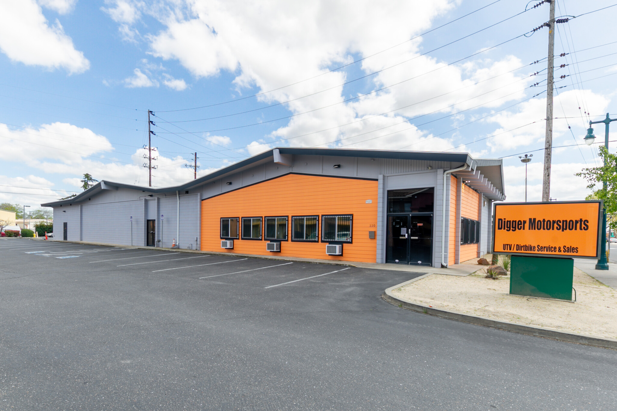 110 N Cherokee Ln, Lodi, CA for sale Building Photo- Image 1 of 1