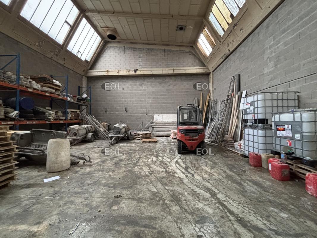 Industrial in Brières-les-Scellés for sale Interior Photo- Image 1 of 14