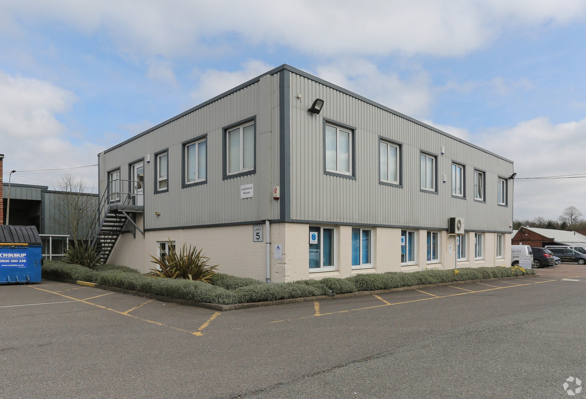 Leicester Rd, Lutterworth for sale Primary Photo- Image 1 of 1