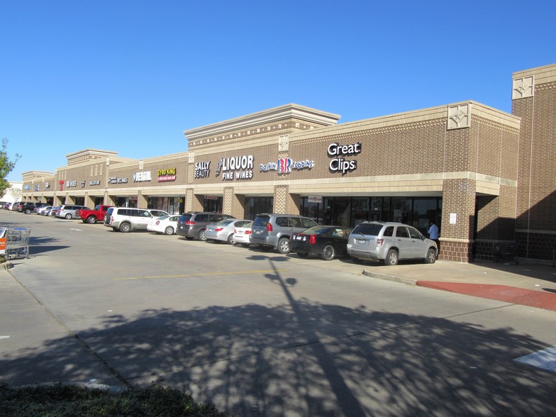 9203-9303 S Highway 6, Houston, TX for sale - Building Photo - Image 1 of 1