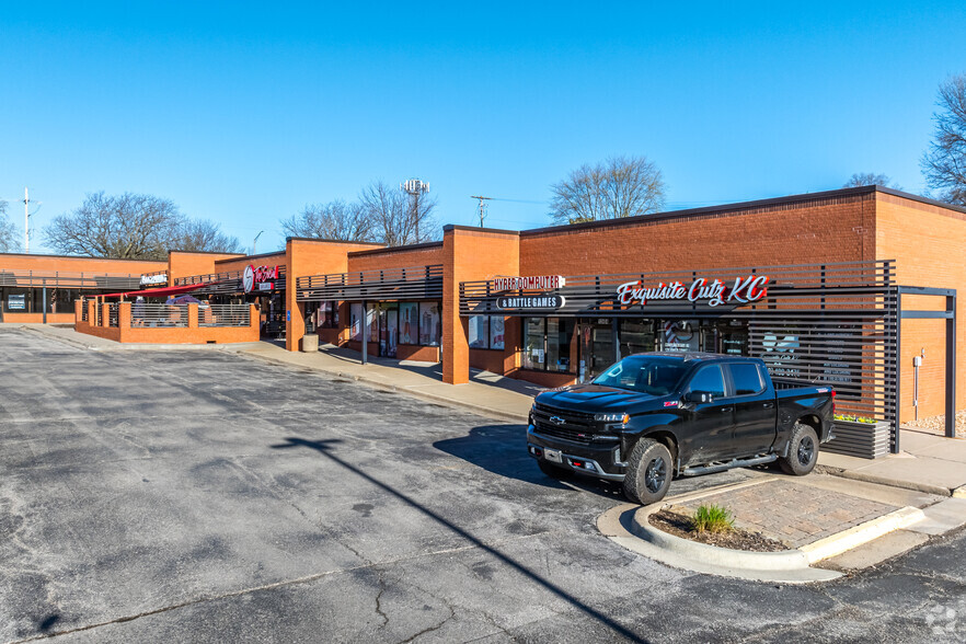 13402-13438 W 62nd Ter, Shawnee, KS for rent - Building Photo - Image 3 of 5