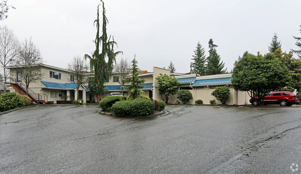 12515 Bel Red Rd, Bellevue, WA for rent - Primary Photo - Image 1 of 3