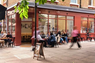 50 Shepherd Mark, London to rent Building Photo- Image 1 of 5