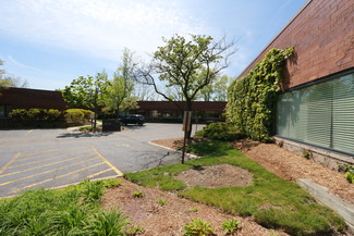 More details for 666 Dundee Rd, Northbrook, IL - Office for Rent