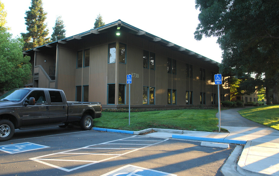 2850 Shadelands Dr, Walnut Creek, CA for rent - Building Photo - Image 3 of 4