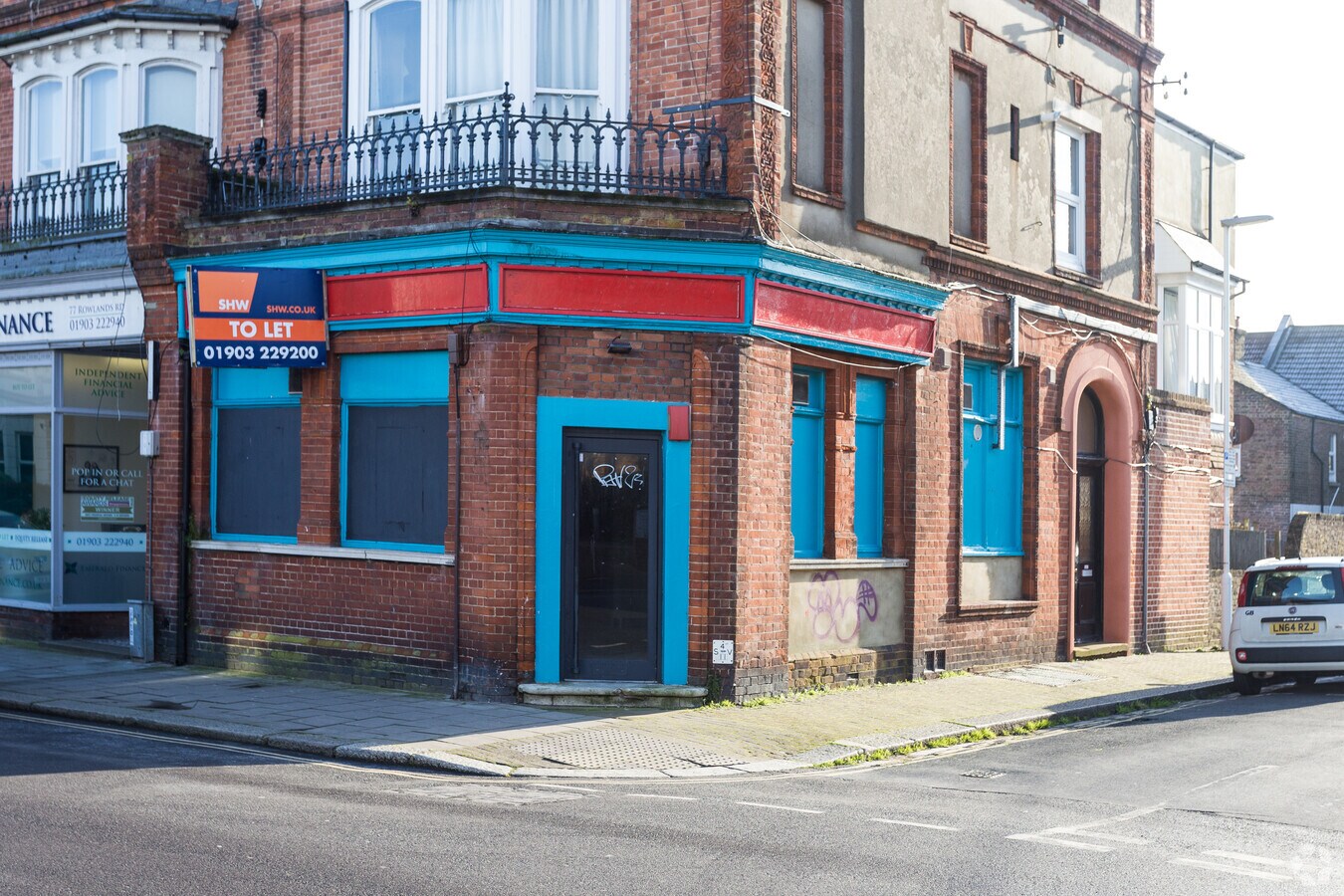 79 Rowlands Rd, Worthing BN11 3JN UK