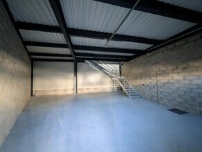 3-7 Rue Des Carrières, Épinay-sur-Seine to rent Building Photo- Image 1 of 6