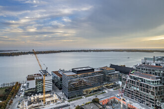 155 Queens Quay E, Toronto, ON - aerial  map view