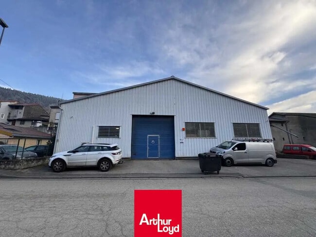 Vente Local d'activités 830 m²