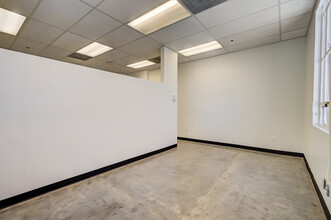 6311 Romaine St, Los Angeles, CA for rent Interior Photo- Image 1 of 6