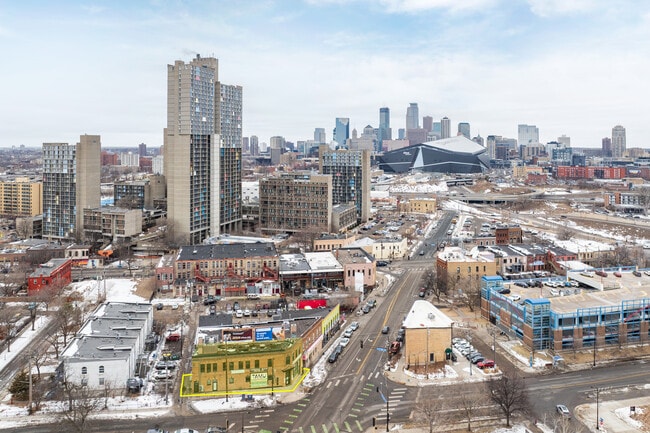 More details for 1829 Riverside Ave, Minneapolis, MN - Retail for Auction
