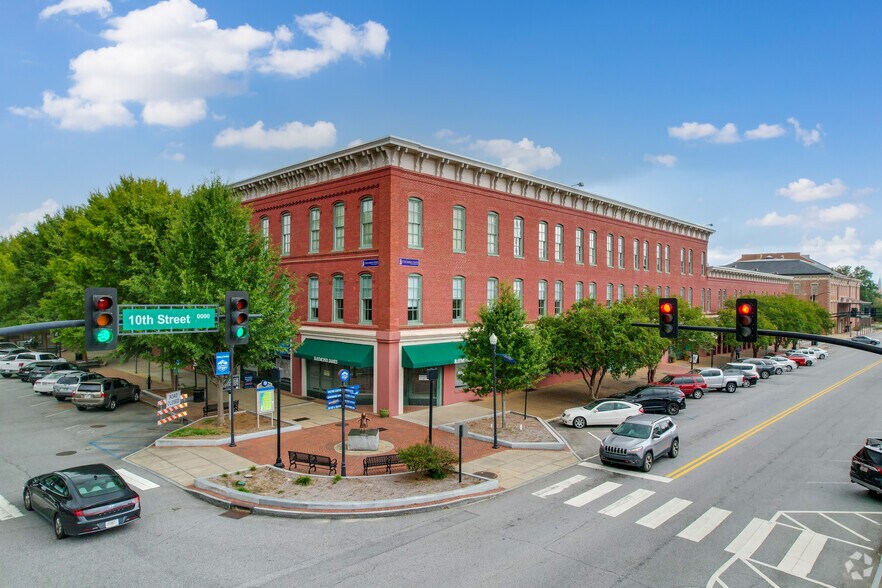 1000 Broadway, Columbus, GA for rent - Primary Photo - Image 1 of 13