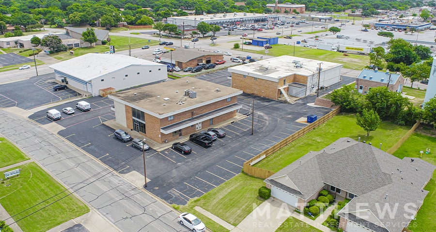 1244 Karla Dr, Hurst, TX to rent - Building Photo - Image 3 of 5