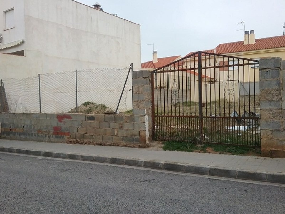 Land in Huétor Vega, Granada for sale Building Photo- Image 1 of 9
