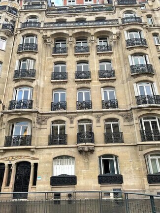 More details for 105 Rue Jouffroy D'Abbans, Paris - Office to Rent