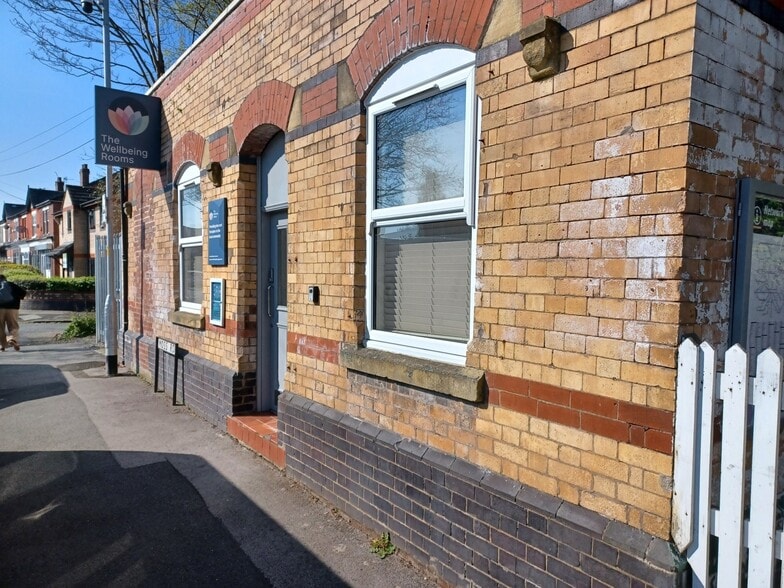 Moss Rd, Manchester to rent - Building Photo - Image 1 of 3