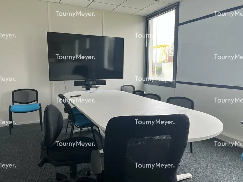 Office in Pessac to rent - Interior Photo - Image 3 of 6