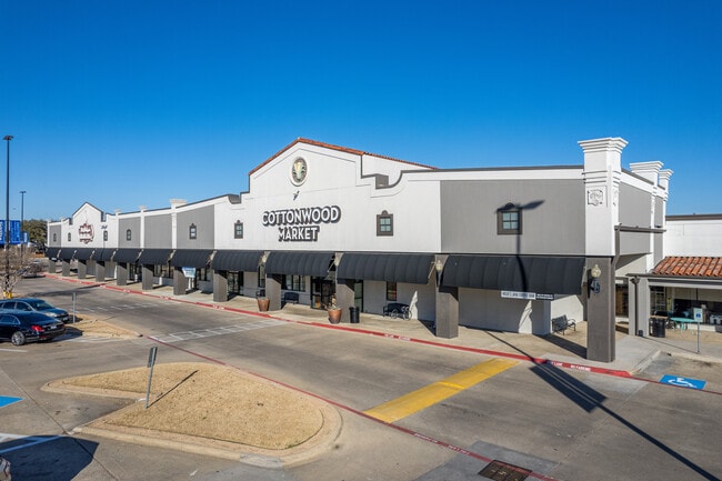 More details for 101 S Coit Rd, Richardson, TX - Retail to Rent
