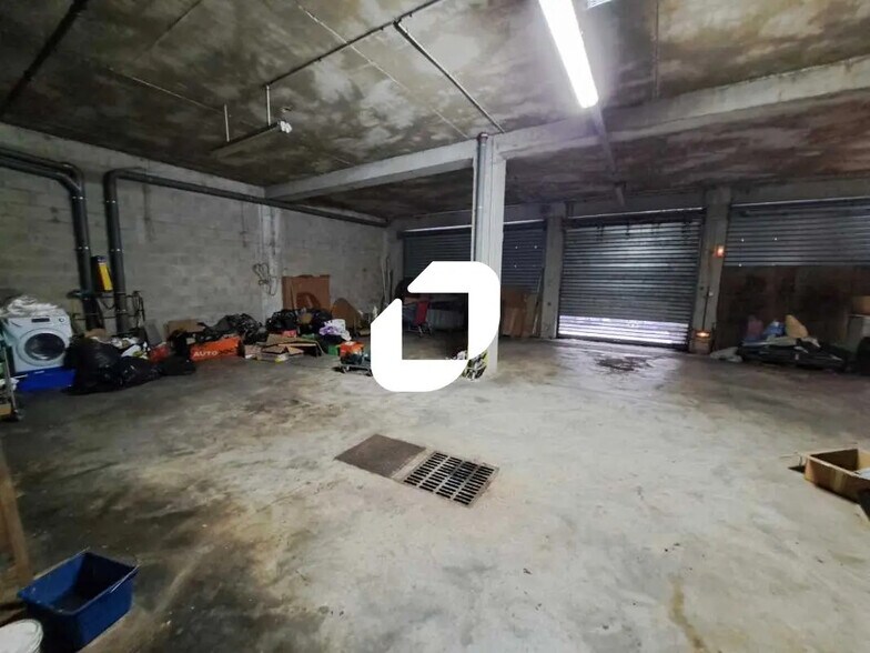 Light Industrial in Bagnolet to rent - Building Photo - Image 3 of 19