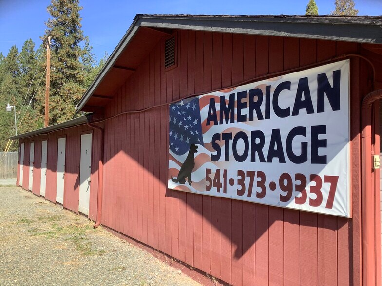 5017 Williams Hwy, Grants Pass, OR for sale - Building Photo - Image 1 of 1