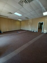 1140 N Westover Blvd, Albany, GA for rent Building Photo- Image 2 of 11