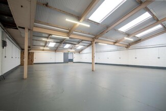 More details for 35 Bristol Rd, Gloucester - Light Industrial for Rent