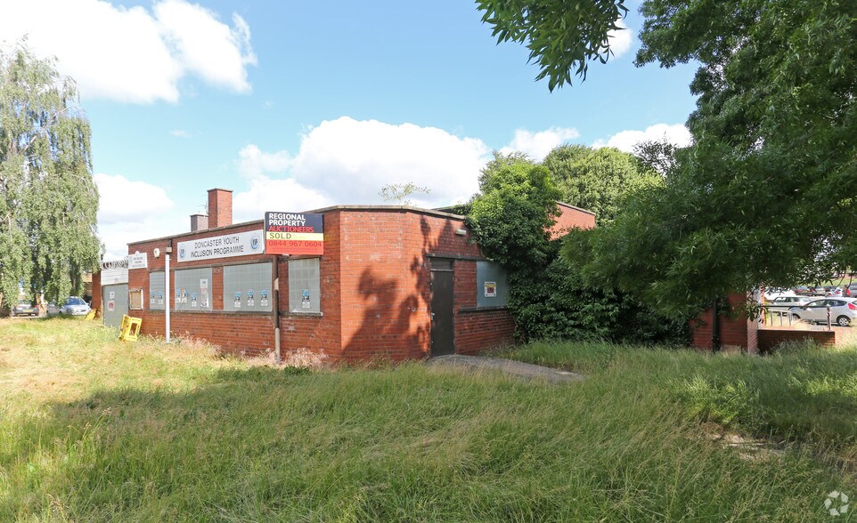 32 Skellow Rd, Doncaster, DN6 8HJ New Retail Development UK