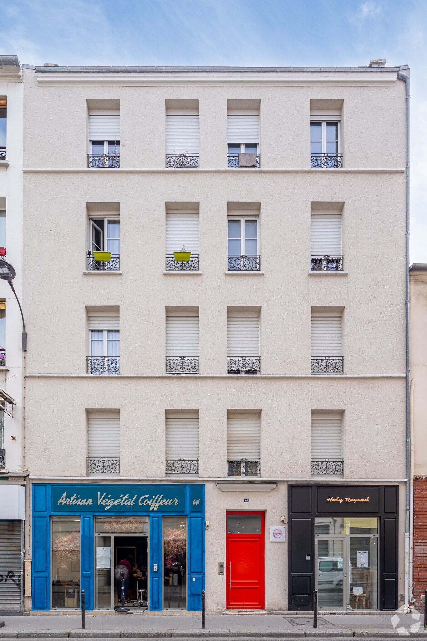 Retail in Paris to rent Primary Photo- Image 1 of 2