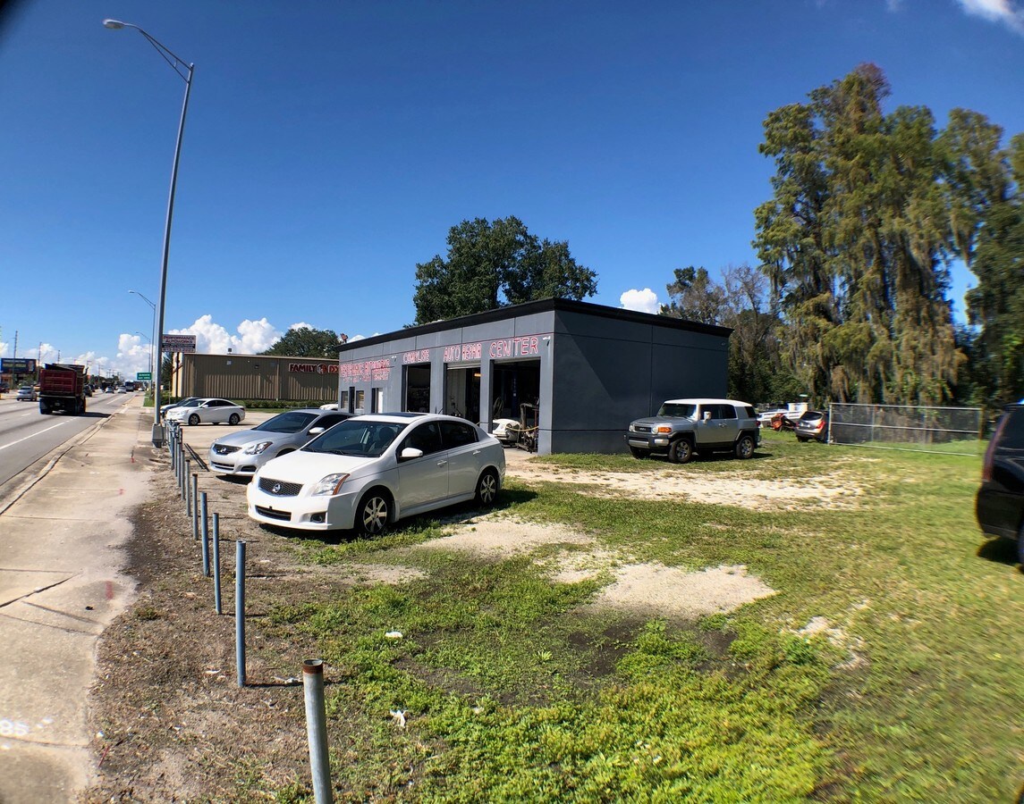 1797 W Hillsborough Ave, Tampa, FL 33603 UK