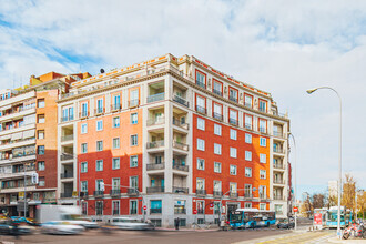 Paseo Castellana, 53, Madrid, Madrid for rent Building Photo- Image 1 of 4