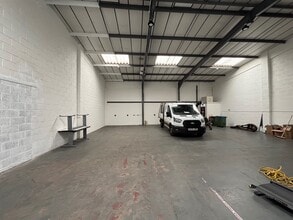 Inveralmond Rd, Perth to rent Interior Photo- Image 1 of 2