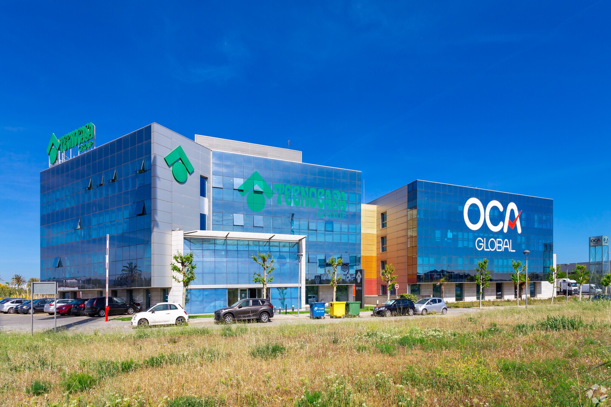 Carrer dels Pallars, 1, El Prat de Llobregat, Barcelona to rent Primary Photo- Image 1 of 7