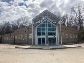 7541 N Main St, Dayton, OH for rent Building Photo- Image 1 of 6