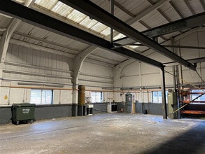 Wimbledon Avenue, Brandon to rent Interior Photo- Image 2 of 2