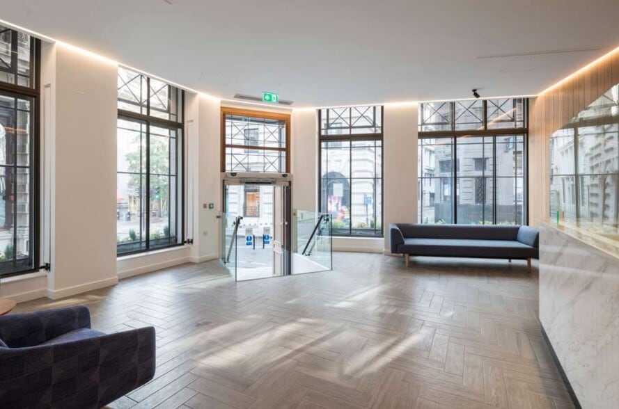 36-38 Cornhill, London to rent - Interior Photo - Image 3 of 10