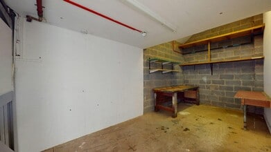 Frankwell, Shrewsbury to rent Interior Photo- Image 2 of 7