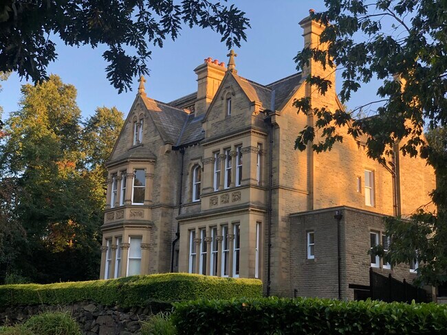 More details for Queens Rd, Huddersfield - Office to Rent