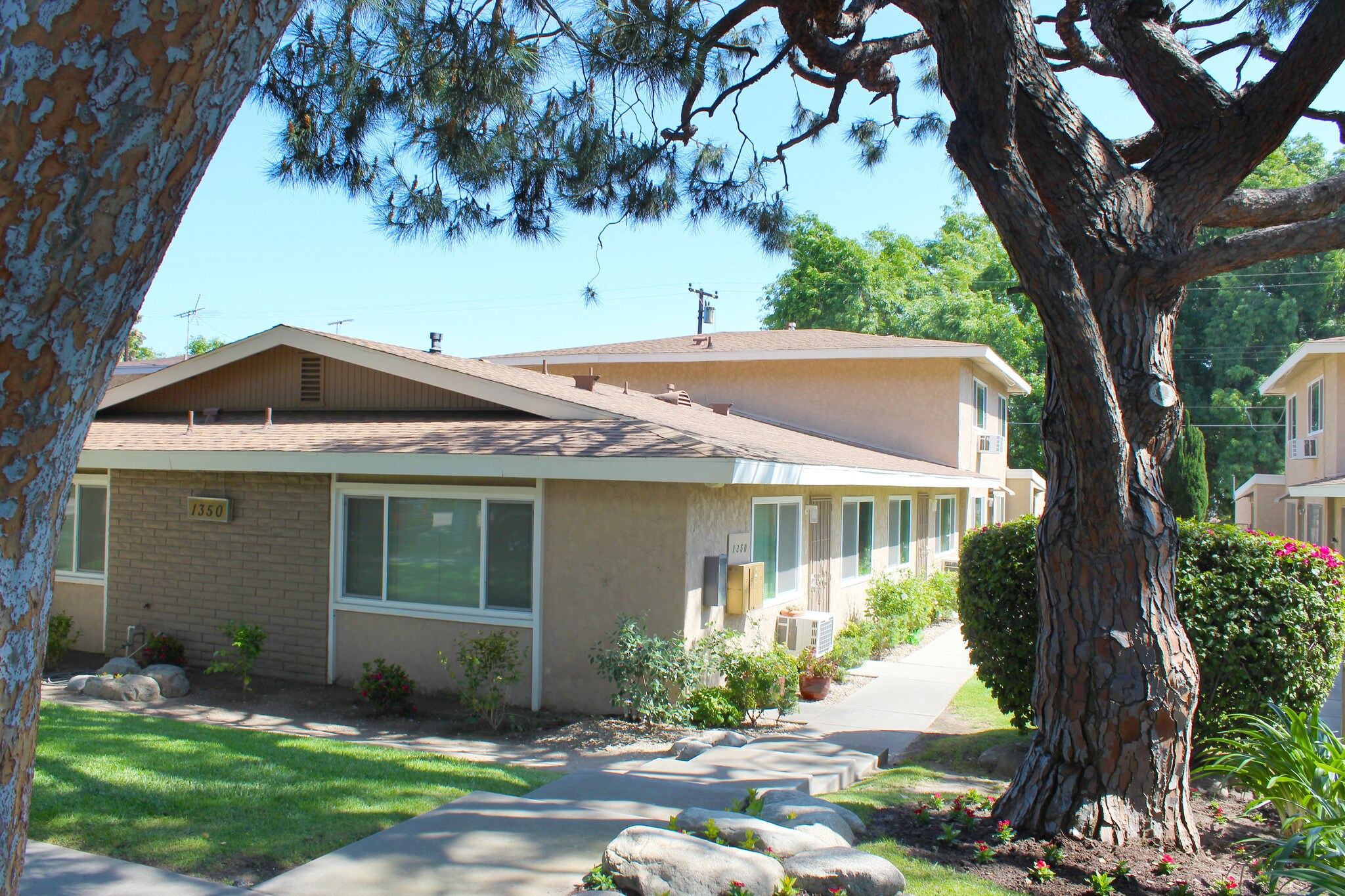 1350 W Arrow Hwy, Upland, CA for sale Primary Photo- Image 1 of 1