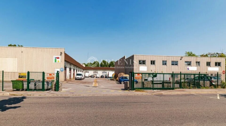 7 Rue Jean-Jacques Rousseau, Grigny to rent - Building Photo - Image 3 of 3