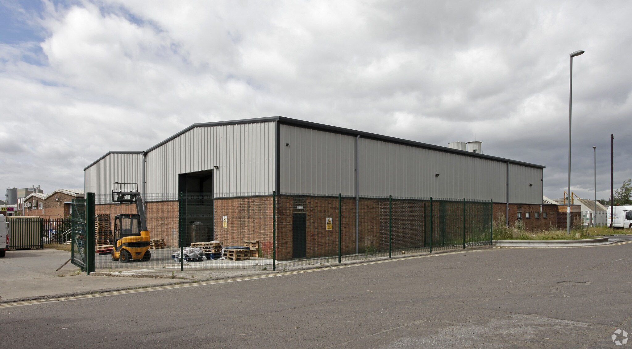 Cross Green Vale, Leeds for sale Primary Photo- Image 1 of 1