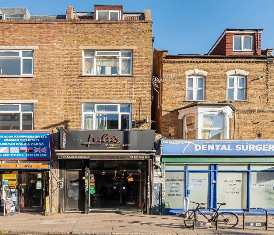 84 Stroud Green Rd, London for sale Primary Photo- Image 1 of 1