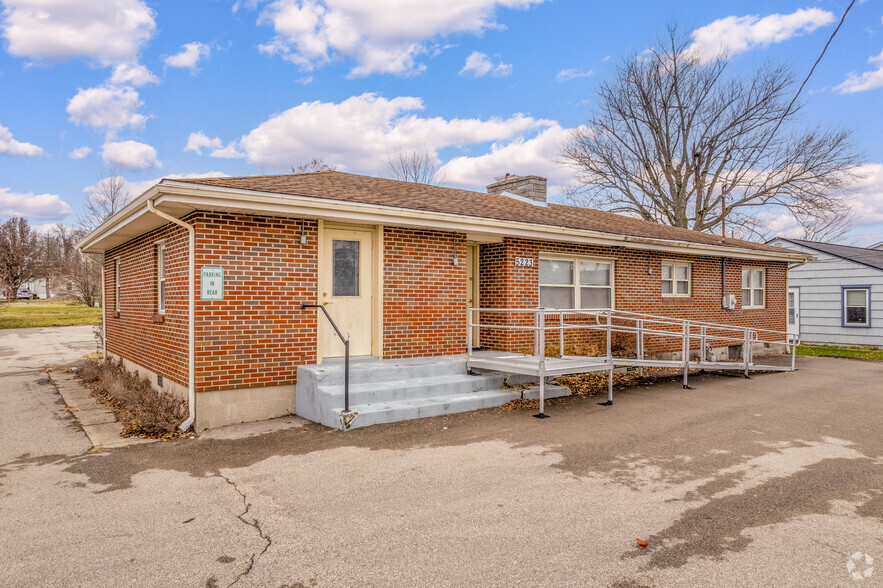 5223 College Corner Pike, Oxford, OH for sale - Primary Photo - Image 1 of 4