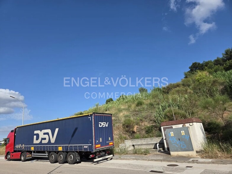 Land in Castellví de Rosanes, Barcelona for sale - Building Photo - Image 3 of 5