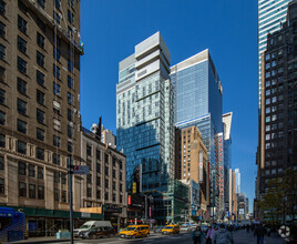 560 Seventh Ave, New York, NY for sale Primary Photo- Image 1 of 1