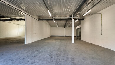 Bakers Yard, Newcastle Upon Tyne to rent Interior Photo- Image 2 of 20
