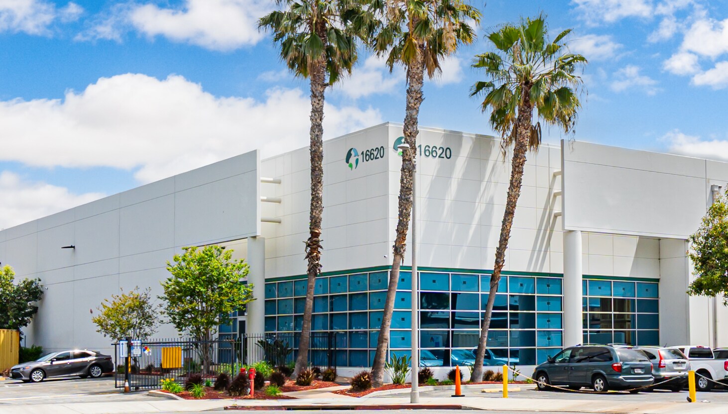 16620 Stagg St, Van Nuys, CA for sale Building Photo- Image 1 of 1