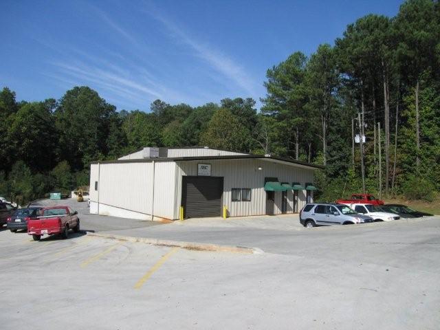 10 Hickory Springs Industria Dr, Canton, GA for sale Primary Photo- Image 1 of 1