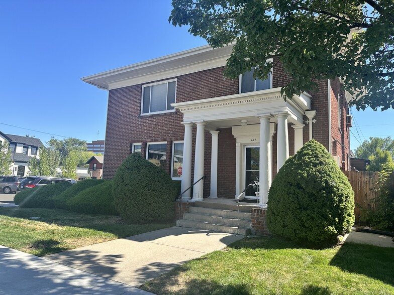 604 Lander St, Reno, NV for sale - Building Photo - Image 1 of 11